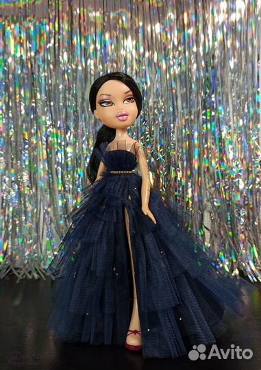 Платье ручной работы для кукол Братц