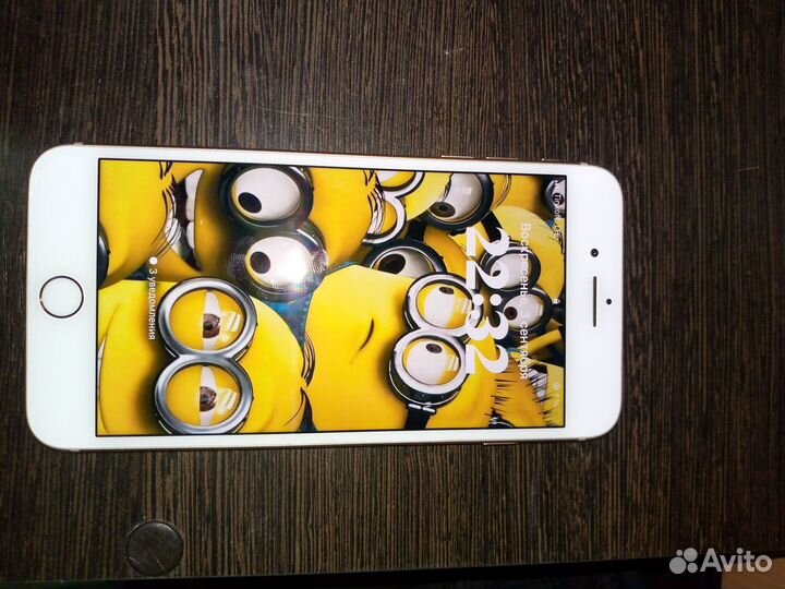 Apple iPhone 8 plus 64gb