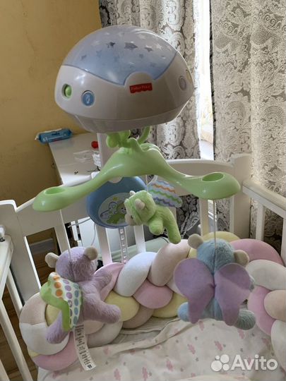 Электроный мобиль Fishen-Price