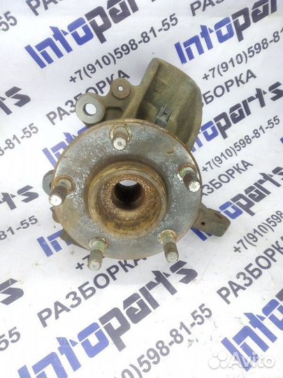 Поворотный кулак передний левый Mazda 3 BK