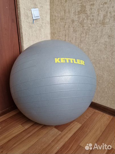 Гимнастический мяч фитбол