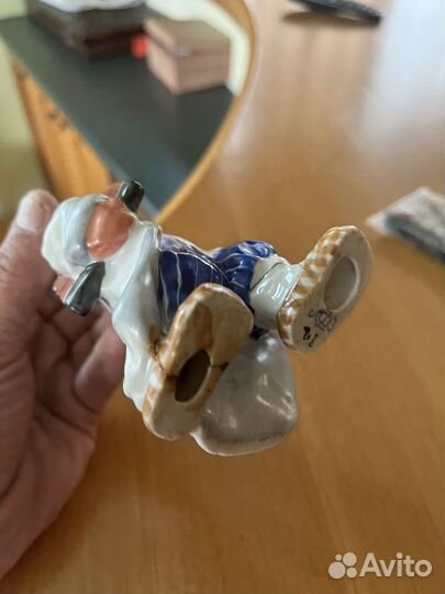 Фарфоровые статуэтки лфз