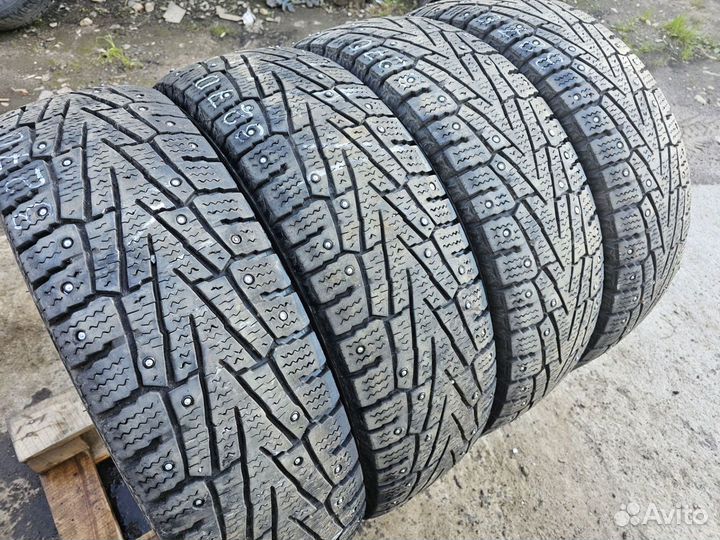 Roadstone Winguard WinSpike SUV 225/75 R16 115Q