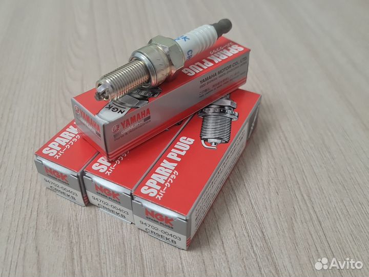 Свеча звжигания CR9EKB