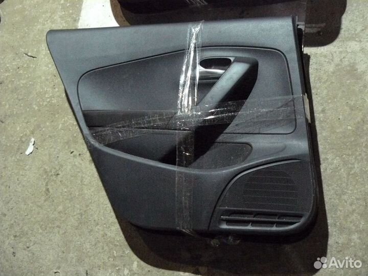 Комплект обшивок для VW Polo SED Rus 2011г