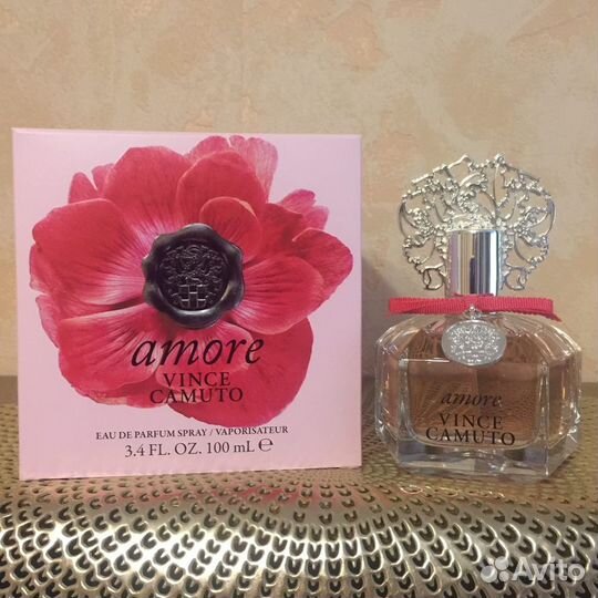 Vince Camuto Amore