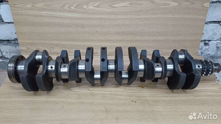 Bmw m50b25 m52b25 коленвал