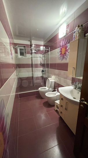 1-к. квартира, 48 м², 2/3 эт.