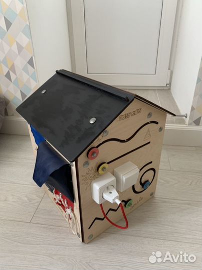 Бизиборд домик большой