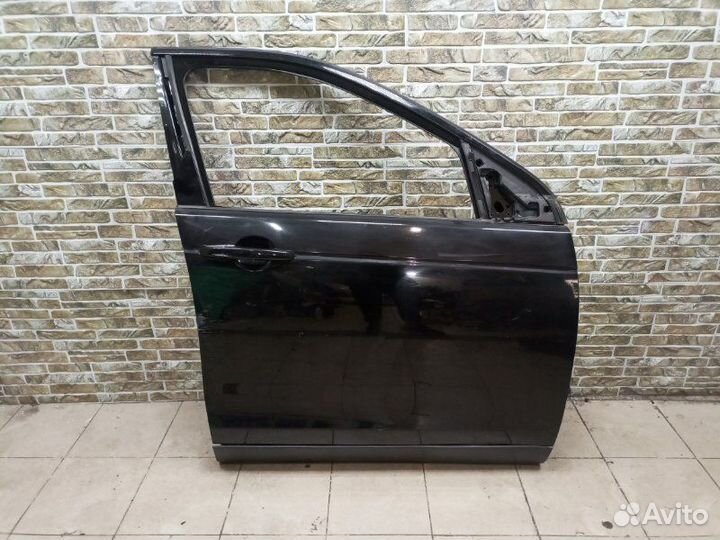 Дверь передняя правая Land Rover Discovery Sport