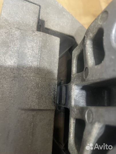 Подушка двигателя chevrolet volt