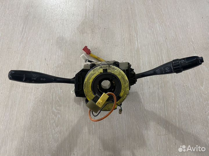 Подрулевые переключатели mitsubishi carisma 6543