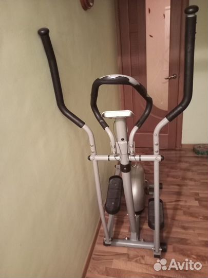 Эллиптический тренажер