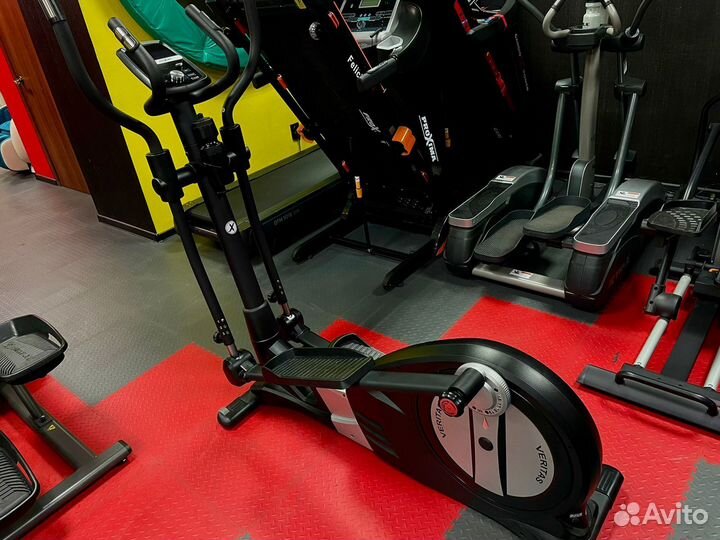 Эллиптический тренажер Proxima Veritas (витринный)