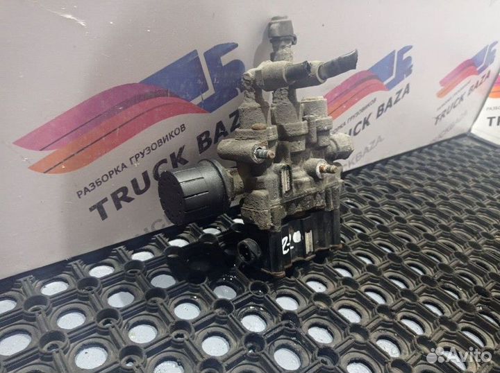 Кран уровня пола главный Scania 4-series