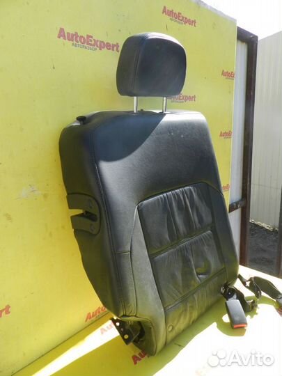 Спинка сиденья заднего Nissan X-Trail T30 правая