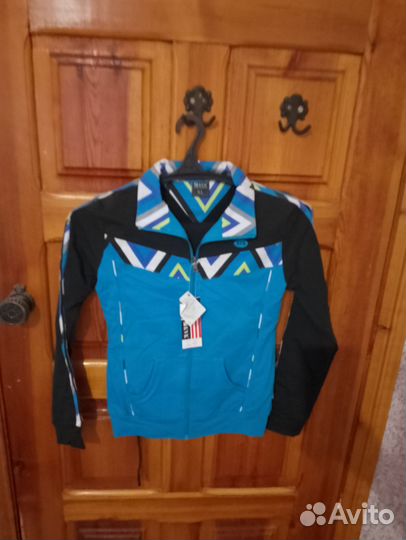 Спортивный костюм