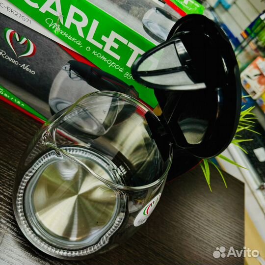 Чайник электрический Scarlett SC-EK27G71 1.8 л