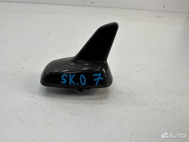 Skoda Octavia A7 2019 Рест антенна на крышу