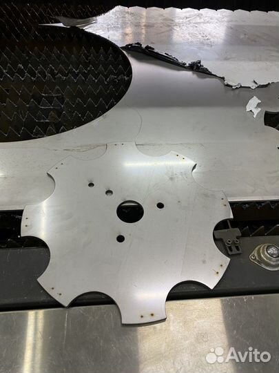 Лазерная резка листа и труб. Металл в наличии