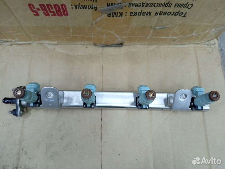 Топливная рампа с форсунками Kia /Hyundai