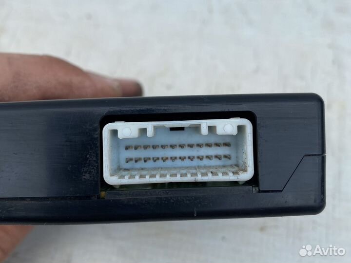 Nissan Patrol y62/Qx80 блок комфорта