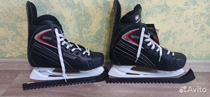 Коньки хоккейные