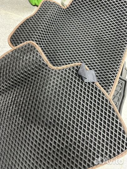 Автомобильные коврики Eva