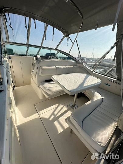Катер Sea Ray 230