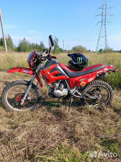 Мотоцикл lifan LF200GY-5