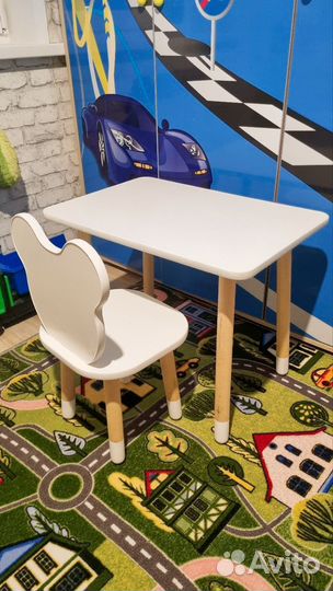 Детский стол и стул