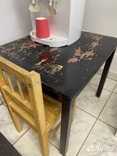Детский столик и стульчик