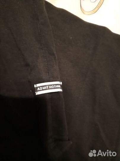 Футболка weekend offender