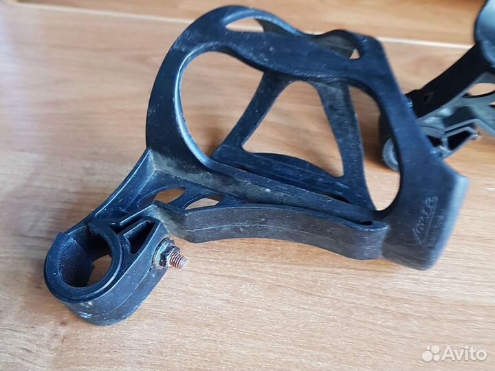 Держатель для бутылок на велосипед