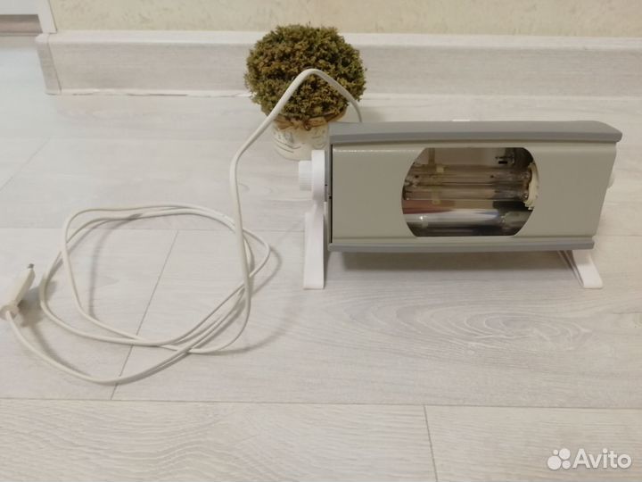 Кварцевая бактерицидная лампа