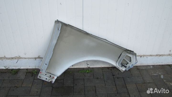Range Rover 4 крыло левое