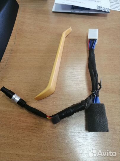 Регистратор в штатное место для Тойота, Лексус