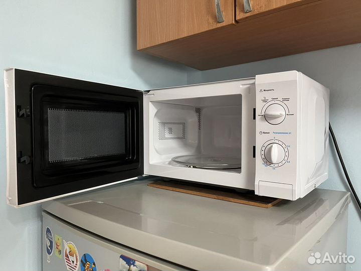 Микроволновая печь Midea