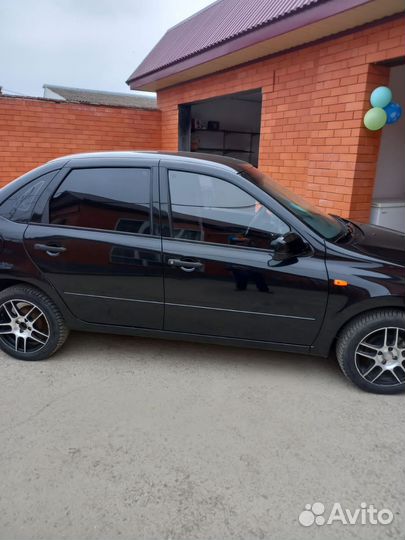 LADA Granta 1.6 МТ, 2014, 186 000 км