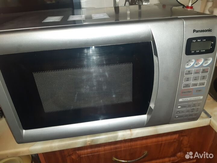 Микроволновая печь с грилем Panasonic NN-GX36MF