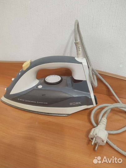 Утюг с парогенератором bork