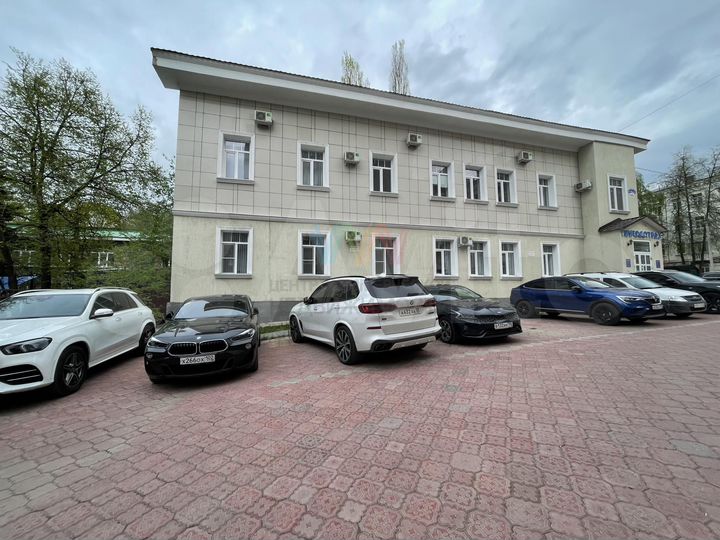 Здание 695 кв.м. в историческом центре