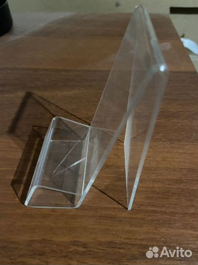 Подставка под мобильный телефон