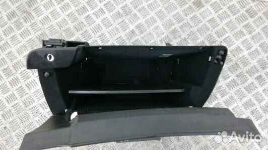 Бардачок (вещевой ящик) cadillac CTS 2 (2BA06IV01)