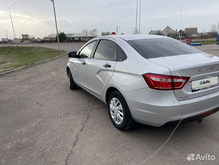 LADA Vesta 1.6 МТ, 2017, 100 000 км