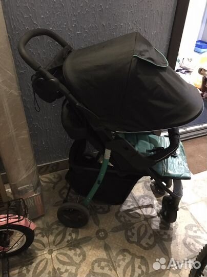 Коляска прогулочная