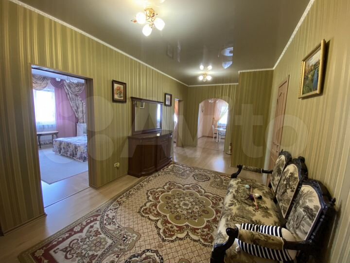 Дом 201,4 м² на участке 19 сот.