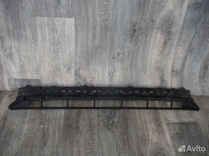 Решетка переднего бампера №3 Audi Q8 2019