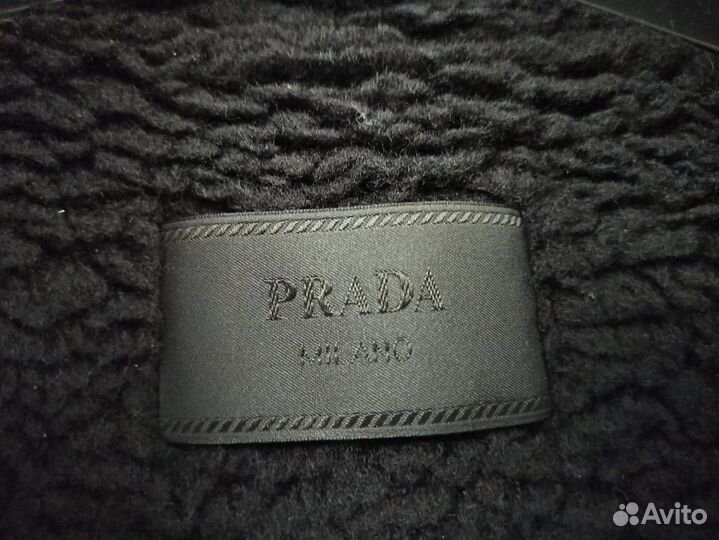 Дубленка Prada. Новая, оригинал. 48 р-р