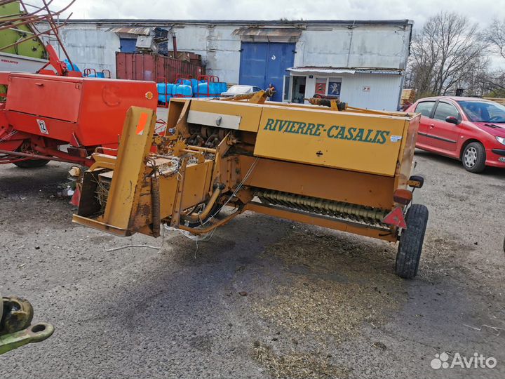 Пресс-подборщик Riviere RC46, 2003